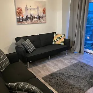 Heart Of The 2 Apartment London